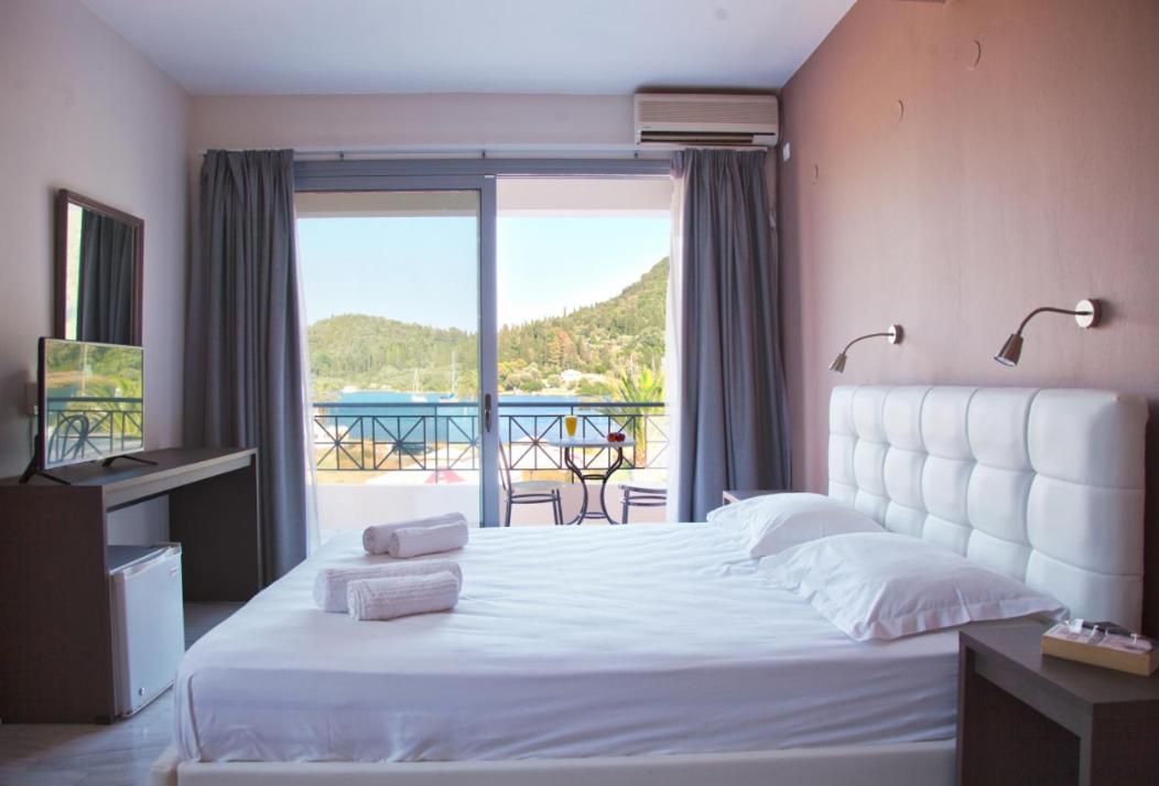 Armonia Hotel Nydri (Lefkada) Ngoại thất bức ảnh