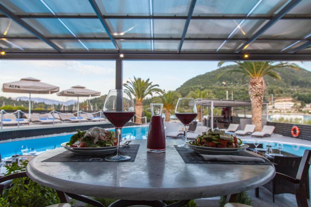 Armonia Hotel Nydri (Lefkada) Ngoại thất bức ảnh